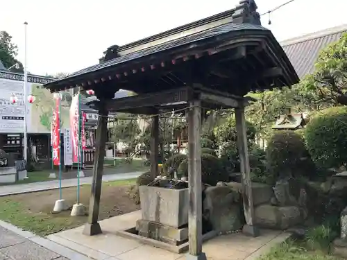 大生郷天満宮の手水舎