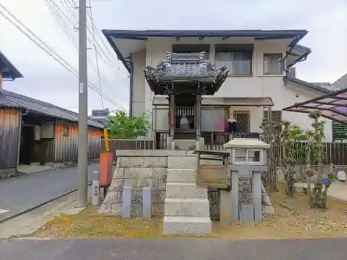 八幡社（中之庄八幡社）の末社・摂社