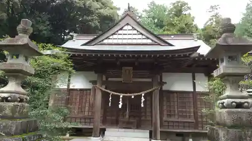 白山神社の本殿・本堂