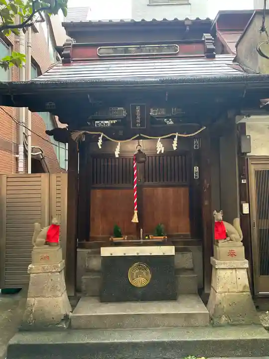 出世稲荷神社(柳森神社境外摂社)(東京都)