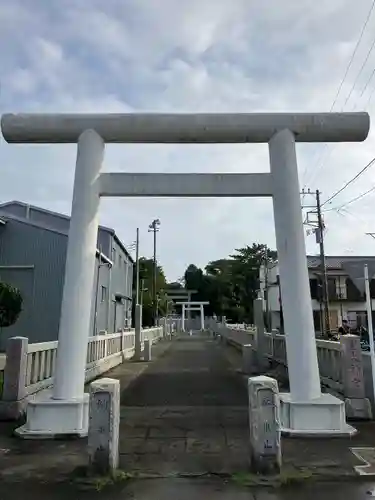 皇大神宮（烏森神社）の鳥居