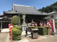 渭信寺の本殿・本堂