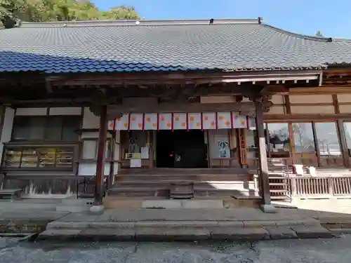 温泉寺の本殿