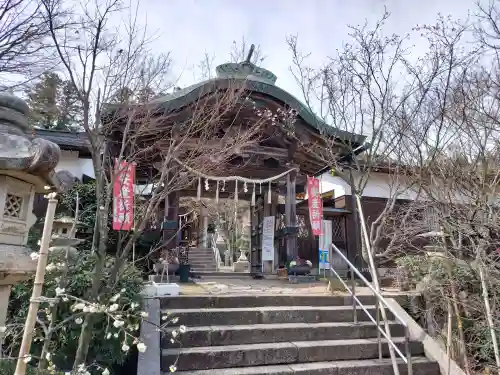 常宮神社の{uncategorized: "未分類", other: "その他", undefined: "問題あり", building: "その他建物", grave: "お墓", sacred_gate: "鳥居", guardian: "狛犬", statue: "像", buddha: "仏像", history: "歴史", nature: "自然", garden: "庭園", animal: "動物", pagoda: "塔", temizu: "手水舎", mountain_gate: "山門・神門", sanctuary: "本殿・本堂", subordinate: "末社・摂社", art: "芸術", scenery: "景色", jizo: "地蔵", ema: "絵馬", goshuin: "御朱印", omikuji: "おみくじ", items: "授与品その他", amulet: "お守り", goshuincho: "御朱印帳", eats: "食事", festival: "お祭り", votive_dance: "神楽", shichigosan: "七五三参", wedding: "結婚式", experience: "体験その他", initially: "初詣", around: "周辺", anti_infection: "感染症対策"}