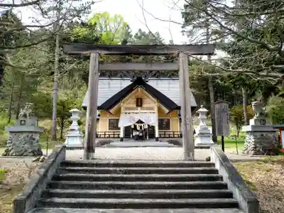 滝上神社(北海道)