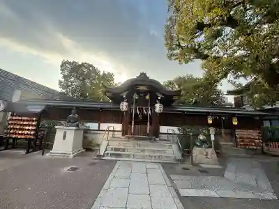 晴明神社の{uncategorized: "未分類", other: "その他", undefined: "問題あり", building: "その他建物", grave: "お墓", sacred_gate: "鳥居", guardian: "狛犬", statue: "像", buddha: "仏像", history: "歴史", nature: "自然", garden: "庭園", animal: "動物", pagoda: "塔", temizu: "手水舎", mountain_gate: "山門・神門", sanctuary: "本殿・本堂", subordinate: "末社・摂社", art: "芸術", scenery: "景色", jizo: "地蔵", ema: "絵馬", goshuin: "御朱印", omikuji: "おみくじ", items: "授与品その他", amulet: "お守り", goshuincho: "御朱印帳", eats: "食事", festival: "お祭り", votive_dance: "神楽", shichigosan: "七五三参", wedding: "結婚式", experience: "体験その他", initially: "初詣", around: "周辺", anti_infection: "感染症対策"}