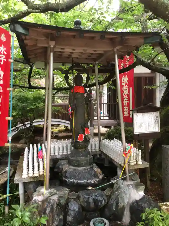 西法寺の地蔵