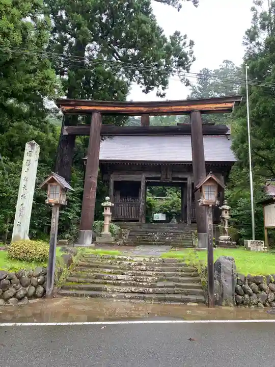 鳥海山大物忌神社蕨岡口ノ宮(山形県)