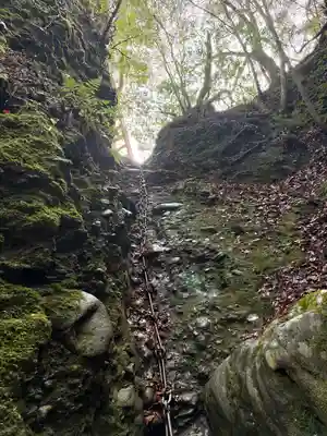 岩屋寺奥の院(白山権現)(愛媛県)