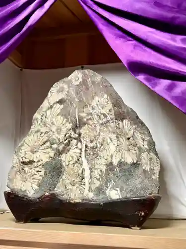 建部大社の{uncategorized: "未分類", other: "その他", undefined: "問題あり", building: "その他建物", grave: "お墓", sacred_gate: "鳥居", guardian: "狛犬", statue: "像", buddha: "仏像", history: "歴史", nature: "自然", garden: "庭園", animal: "動物", pagoda: "塔", temizu: "手水舎", mountain_gate: "山門・神門", sanctuary: "本殿・本堂", subordinate: "末社・摂社", art: "芸術", scenery: "景色", jizo: "地蔵", ema: "絵馬", goshuin: "御朱印", omikuji: "おみくじ", items: "授与品その他", amulet: "お守り", goshuincho: "御朱印帳", eats: "食事", festival: "お祭り", votive_dance: "神楽", shichigosan: "七五三参", wedding: "結婚式", experience: "体験その他", initially: "初詣", around: "周辺", anti_infection: "感染症対策"}