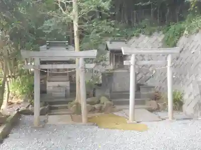 白旗神社の末社・摂社