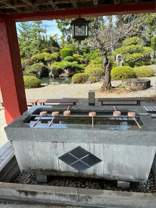 甲斐善光寺の手水舎