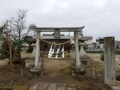 高靇神社の鳥居