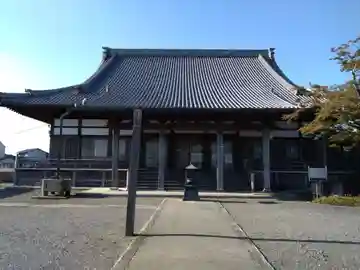 養寿寺の本殿・本堂