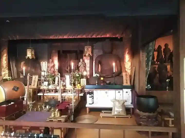 無動寺の本殿・本堂