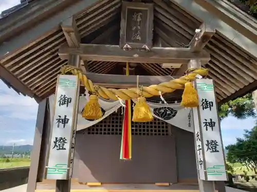 藤巻神社の本殿