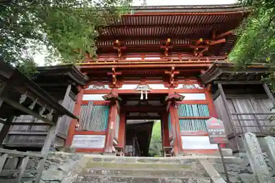 吉野水分神社(吉野町)の山門・神門