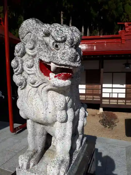 金蛇水神社の狛犬