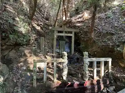脳天大神龍王院(奈良県)