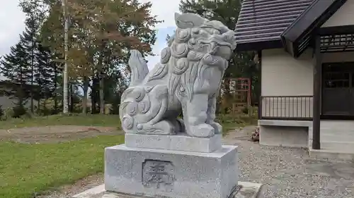 上更別神社の狛犬