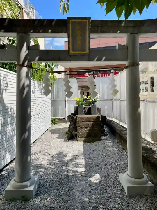 出来湯権現神社(静岡県)