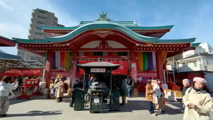 成田山横浜別院延命院の{uncategorized: "未分類", other: "その他", undefined: "問題あり", building: "その他建物", grave: "お墓", sacred_gate: "鳥居", guardian: "狛犬", statue: "像", buddha: "仏像", history: "歴史", nature: "自然", garden: "庭園", animal: "動物", pagoda: "塔", temizu: "手水舎", mountain_gate: "山門・神門", sanctuary: "本殿・本堂", subordinate: "末社・摂社", art: "芸術", scenery: "景色", jizo: "地蔵", ema: "絵馬", goshuin: "御朱印", omikuji: "おみくじ", items: "授与品その他", amulet: "お守り", goshuincho: "御朱印帳", eats: "食事", festival: "お祭り", votive_dance: "神楽", shichigosan: "七五三参", wedding: "結婚式", experience: "体験その他", initially: "初詣", around: "周辺", anti_infection: "感染症対策"}