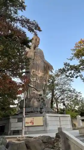 良茂山　持地院の仏像