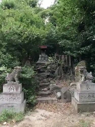 八所神社の末社・摂社