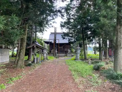 雷電神社の本殿