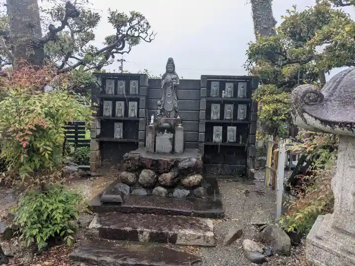妙建寺(岐阜県)