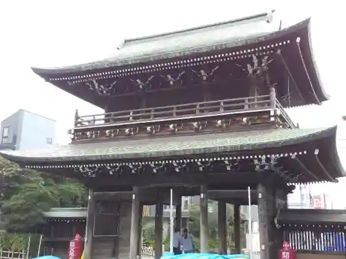川崎大師（平間寺）の山門・神門