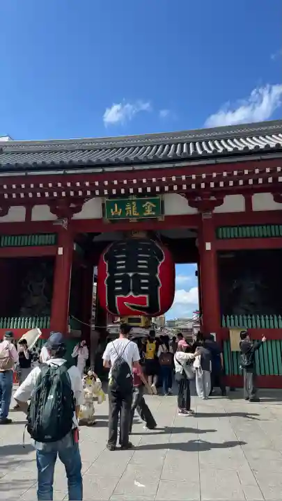 浅草寺の山門・神門