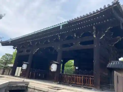 東寺（教王護国寺）の山門・神門
