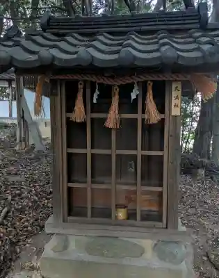 桶狭間神明社の{uncategorized: "未分類", other: "その他", undefined: "問題あり", building: "その他建物", grave: "お墓", sacred_gate: "鳥居", guardian: "狛犬", statue: "像", buddha: "仏像", history: "歴史", nature: "自然", garden: "庭園", animal: "動物", pagoda: "塔", temizu: "手水舎", mountain_gate: "山門・神門", sanctuary: "本殿・本堂", subordinate: "末社・摂社", art: "芸術", scenery: "景色", jizo: "地蔵", ema: "絵馬", goshuin: "御朱印", omikuji: "おみくじ", items: "授与品その他", amulet: "お守り", goshuincho: "御朱印帳", eats: "食事", festival: "お祭り", votive_dance: "神楽", shichigosan: "七五三参", wedding: "結婚式", experience: "体験その他", initially: "初詣", around: "周辺", anti_infection: "感染症対策"}