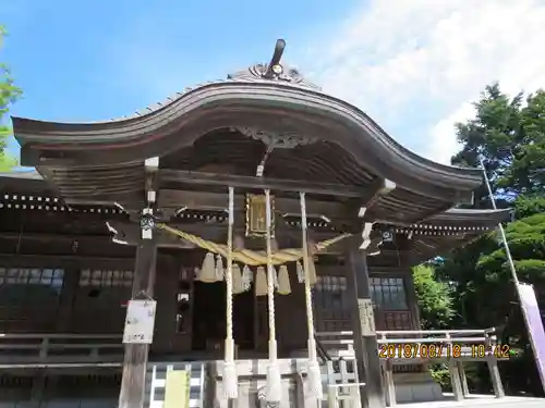 湯倉神社の本殿