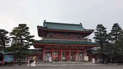 平安神宮の山門・神門
