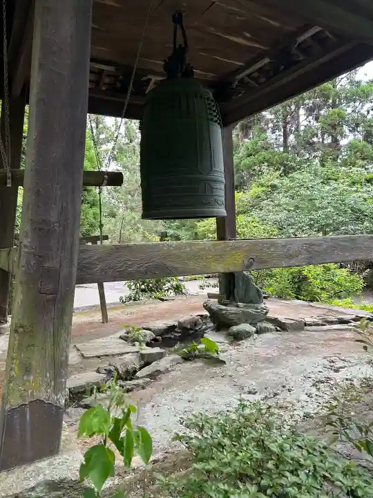 瑞巌寺の{uncategorized: "未分類", other: "その他", undefined: "問題あり", building: "その他建物", grave: "お墓", sacred_gate: "鳥居", guardian: "狛犬", statue: "像", buddha: "仏像", history: "歴史", nature: "自然", garden: "庭園", animal: "動物", pagoda: "塔", temizu: "手水舎", mountain_gate: "山門・神門", sanctuary: "本殿・本堂", subordinate: "末社・摂社", art: "芸術", scenery: "景色", jizo: "地蔵", ema: "絵馬", goshuin: "御朱印", omikuji: "おみくじ", items: "授与品その他", amulet: "お守り", goshuincho: "御朱印帳", eats: "食事", festival: "お祭り", votive_dance: "神楽", shichigosan: "七五三参", wedding: "結婚式", experience: "体験その他", initially: "初詣", around: "周辺", anti_infection: "感染症対策"}