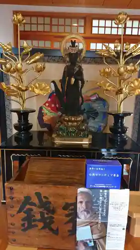 宝泉寺の本殿・本堂