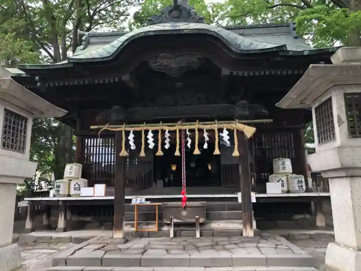 八剣神社の本殿・本堂