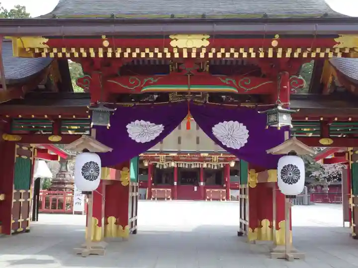 志波彦神社・鹽竈神社の山門・神門