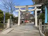 鎮守氷川神社の鳥居