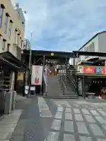 菊名神社の{uncategorized: "未分類", other: "その他", undefined: "問題あり", building: "その他建物", grave: "お墓", sacred_gate: "鳥居", guardian: "狛犬", statue: "像", buddha: "仏像", history: "歴史", nature: "自然", garden: "庭園", animal: "動物", pagoda: "塔", temizu: "手水舎", mountain_gate: "山門・神門", sanctuary: "本殿・本堂", subordinate: "末社・摂社", art: "芸術", scenery: "景色", jizo: "地蔵", ema: "絵馬", goshuin: "御朱印", omikuji: "おみくじ", items: "授与品その他", amulet: "お守り", goshuincho: "御朱印帳", eats: "食事", festival: "お祭り", votive_dance: "神楽", shichigosan: "七五三参", wedding: "結婚式", experience: "体験その他", initially: "初詣", around: "周辺", anti_infection: "感染症対策"}