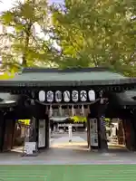 大宮八幡宮の山門・神門