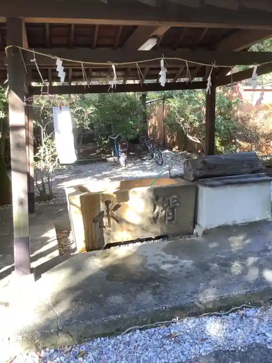 山神社の手水舎