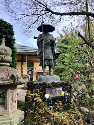 井口院の像