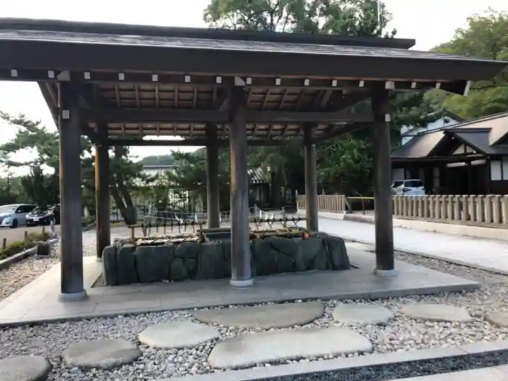 丹後一ノ宮 元伊勢 籠神社の手水舎