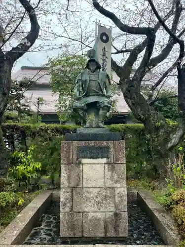 妙行寺の{uncategorized: "未分類", other: "その他", undefined: "問題あり", building: "その他建物", grave: "お墓", sacred_gate: "鳥居", guardian: "狛犬", statue: "像", buddha: "仏像", history: "歴史", nature: "自然", garden: "庭園", animal: "動物", pagoda: "塔", temizu: "手水舎", mountain_gate: "山門・神門", sanctuary: "本殿・本堂", subordinate: "末社・摂社", art: "芸術", scenery: "景色", jizo: "地蔵", ema: "絵馬", goshuin: "御朱印", omikuji: "おみくじ", items: "授与品その他", amulet: "お守り", goshuincho: "御朱印帳", eats: "食事", festival: "お祭り", votive_dance: "神楽", shichigosan: "七五三参", wedding: "結婚式", experience: "体験その他", initially: "初詣", around: "周辺", anti_infection: "感染症対策"}