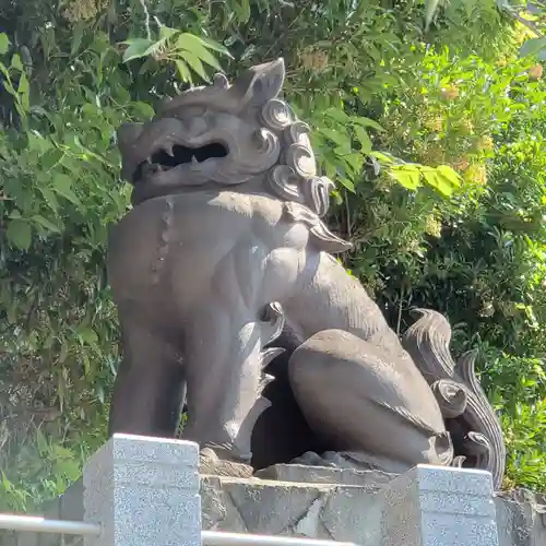 神明社（常滑神明社）の狛犬