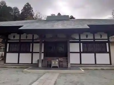 長安寺の本殿・本堂