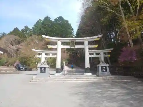 三峯神社の鳥居